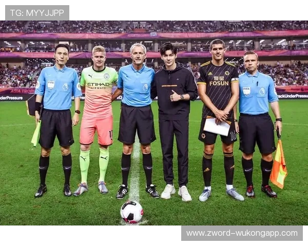 任意球规则全解析:什么情况下允许快速开球与裁判干预 任意球规则全解析:什么情况下允许快速开球与裁判干预