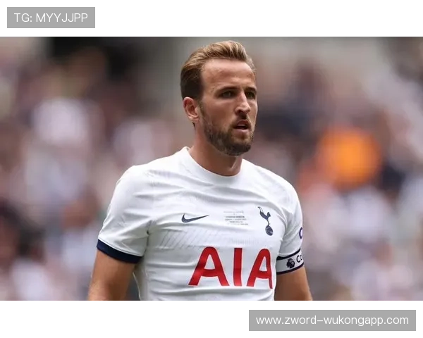 哈里·凯恩家冰箱里塞满蛋白粉，连度假都带着秤称牛排