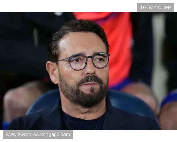 瓦伦西亚管理层决策争议持续发酵，球队运营稳定性面临考验